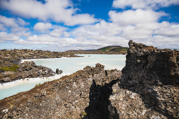 Barevné vodní krajina ve slavné Modré laguně Island - Fotografie, Obrázek