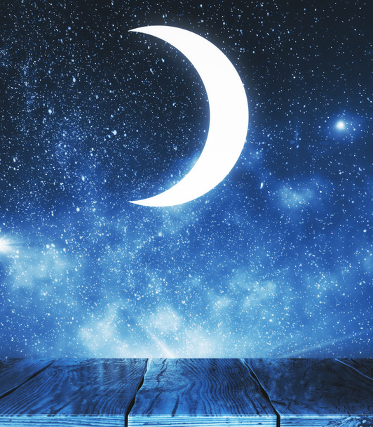 Luova kuu tähtitaivaalla taustalla. Mielikuvitus ja unelmat käsite
  - Valokuva, kuva