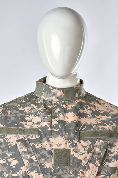 Close up portrait of mannequin in military uniform. - Photo, Image