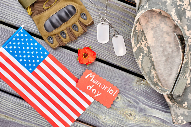 Accesorios de veterano del ejército de los Estados Unidos para el día memorial
. - Foto, Imagen