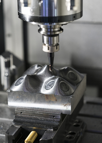 mecanizado de piezas de precisión por centro de mecanizado CNC
 - Foto, Imagen