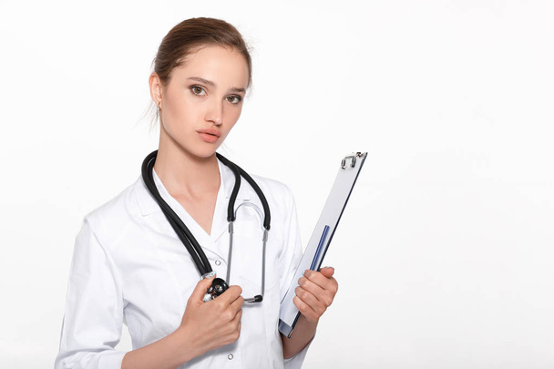 doctor holding folder - Фото, изображение