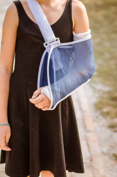 broken hand in gypsum bandage - Photo, Image