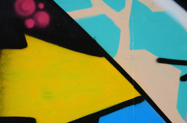 Arte di strada. Immagine astratta di sfondo di un frammento di un dipinto a graffiti colorati in toni blu
. - Foto, immagini