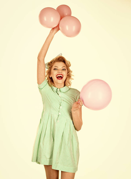 Girl Powered. Issues face girls. Pin up with Balloons - Foto, Imagem