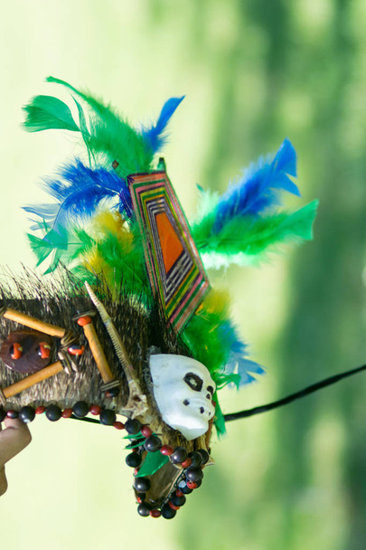 Tradycyjne peruwiańskie plemiennych korony - Zdjęcie, obraz