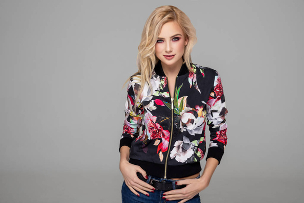 Beautiful blond model wear jacket - Фото, изображение
