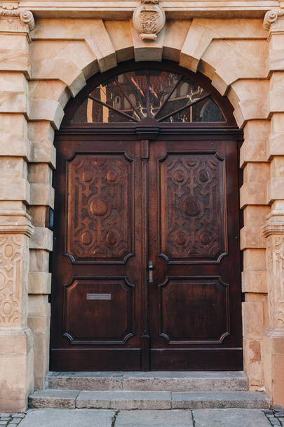 Двери
 - Фото, изображение