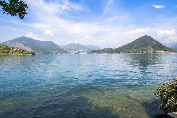A következő reptér környékén: híres Comói-tó Észak-Olaszország gyönyörű táj - Fotó, kép