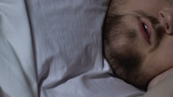 Fat man snoring while sleeping night, breath shortness, blocked airways, health - Filmagem, Vídeo