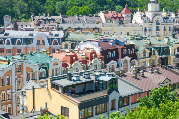 Vozdvizhenka、ポドール, キエフ, ウクライナのすばらしい眺め  - 写真・画像