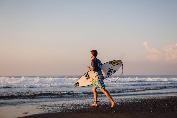 Keramas, Bali, Indonesia - May 31, 2018: Competition WSL Corona Bali Protected. Professional surfers - Fotó, kép