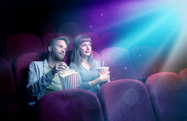 Teenager couple watching movie  - Foto, imagen