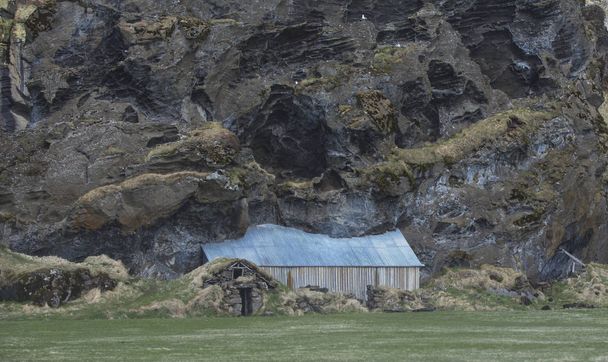 Nemzeti park, Izland. A csodálatos táj kilátás Izlandi Geotermális területen. Drámai, festői táj reykjavk Myvatn-tó, Krafla /Iceland - 02.05.2018 - Fotó, kép