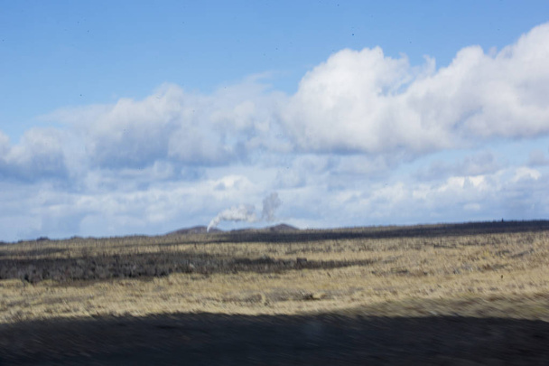 Parc national Islande. Une vue magnifique sur le paysage Islande, zone géothermique. Scène dramatique et pittoresque reykjavk Lake Myvatn, Krafla / Islande - 02.05.2018
 - Photo, image