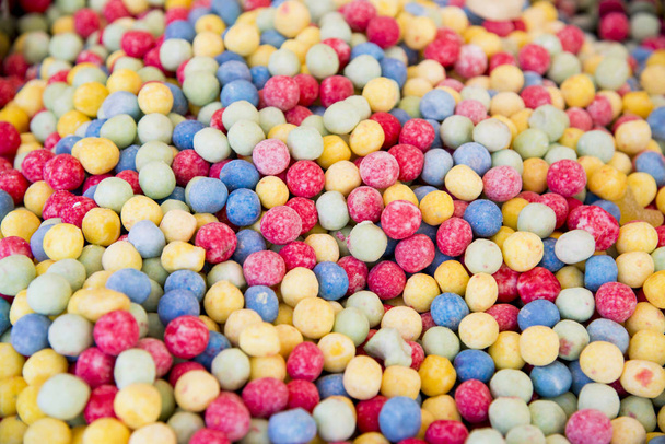 Jöleli şeker şeker - çeşitli renkli şekerler yapılan renkli arka plan - Fotoğraf, Görsel