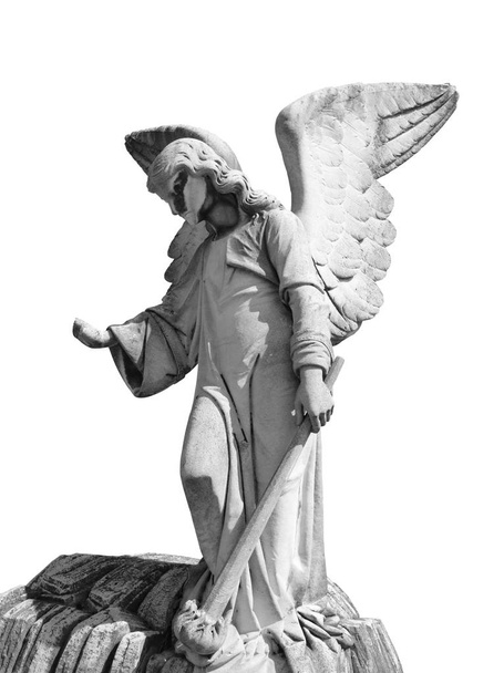 кам'яна статуя ангела ізольована на білому тлі
 - Фото, зображення