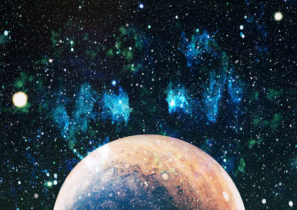 sterren van een planeet en de Melkweg in een vrije ruimte "elementen van dit beeld ingericht door nasa" - Foto, afbeelding