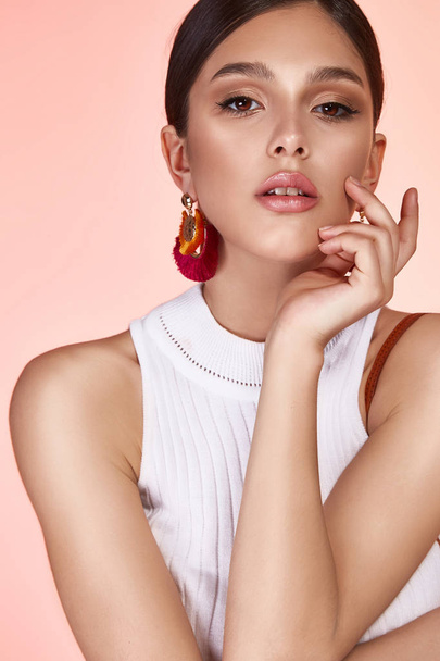 Portrait of beautiful sexy woman perfect face cosmetic skin care beauty salon hairdo hair style model blush mascara lipstick glamor collection accessory jewelry earrings cream young pure lotion nail. - Φωτογραφία, εικόνα