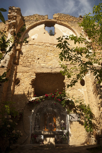 Convento Virgen de Gracia. Provincia de Teruel. España
 - Foto, Imagen