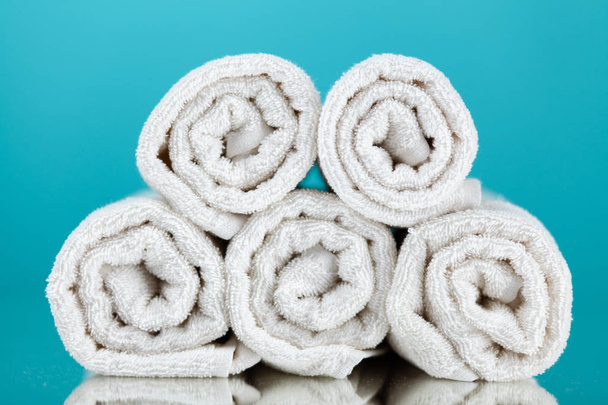 Pilha de toalhas brancas - Foto, Imagem