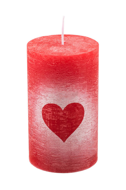 Rode kaars met gedrukte hart geïsoleerd over Wit - Foto, afbeelding