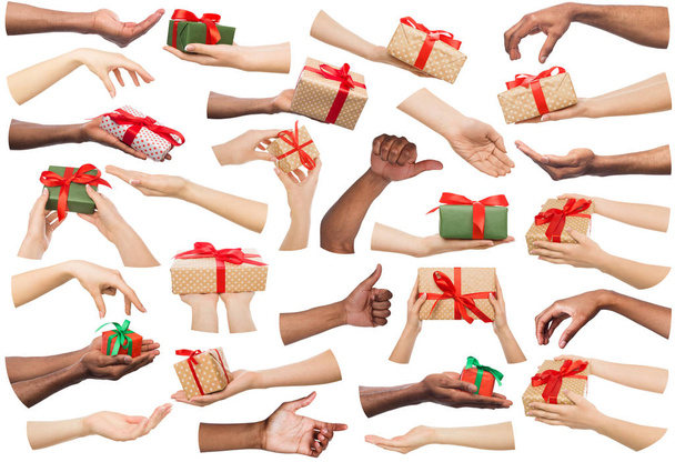 schwarz-weiße männliche und weibliche Hände mit Geschenkbox. Set, isoliert auf weiß. - Foto, Bild