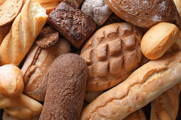 Çeşitli taze lezzetli ekmek - Fotoğraf, Görsel