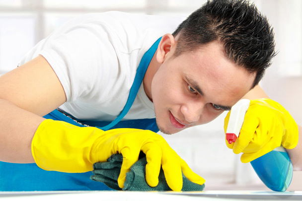 male doing cleaning - Zdjęcie, obraz