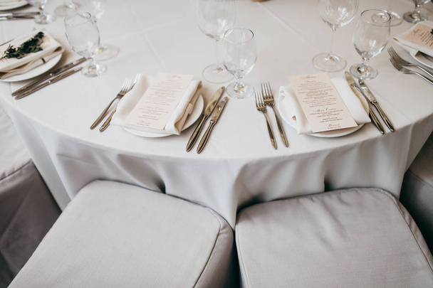 beautiful wedding day table set - Foto, imagen