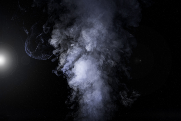 astratto fumo bianco e luce su sfondo nero
 - Foto, immagini