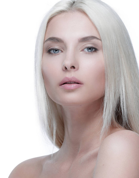 Close-up face of beautiful blond woman with daily make-up - Valokuva, kuva