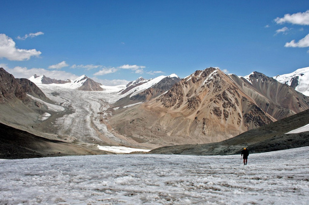 Trekking Tien-Shan hegységben, Ak-Shyrak régióban, Kirgizisztán - Fotó, kép