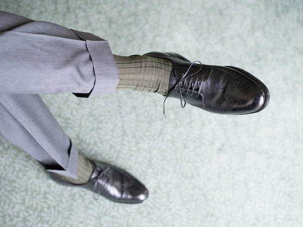 Man in black shoes - Foto, Imagen