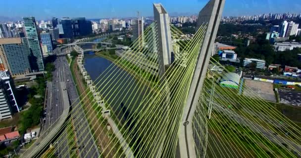 Zavěšený most v světě, São Paulo Brazílie, Jižní Amerika  - Záběry, video