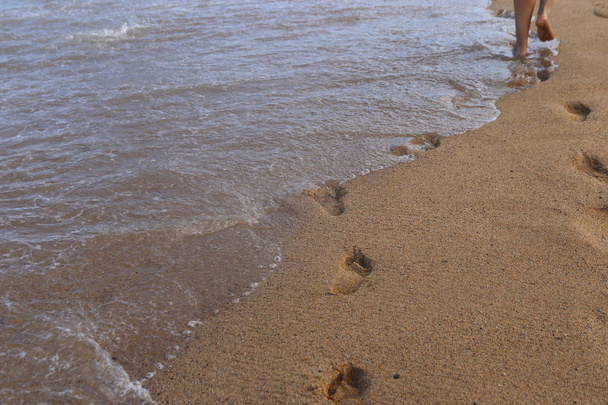 stopy na písečné pláži - Fotografie, Obrázek