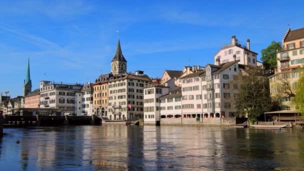 Zürichin historiallisen keskustan ilmapanoraama
 - Materiaali, video