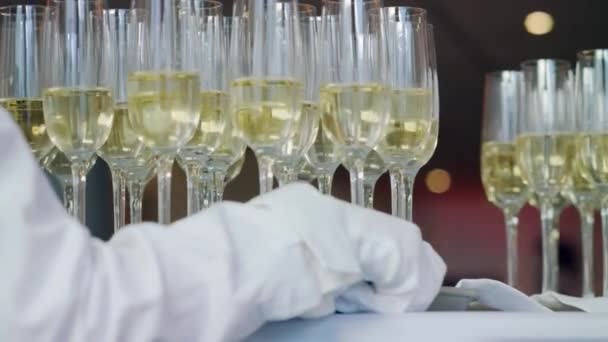 Glasses of champagne at wedding - Felvétel, videó