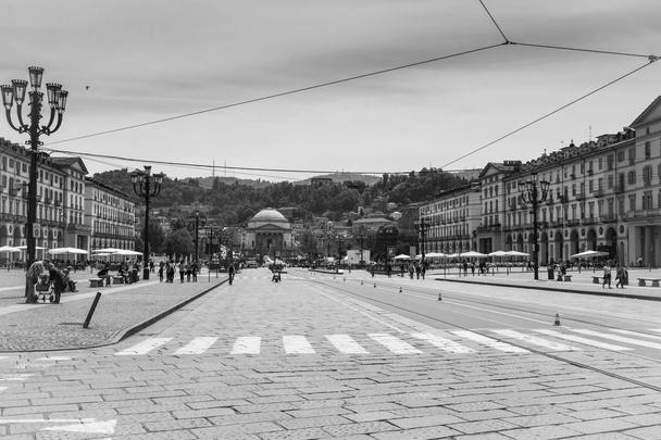 Piazza Vittorio Veneto bir Torino: versione siyah ve beyaz - Fotoğraf, Görsel
