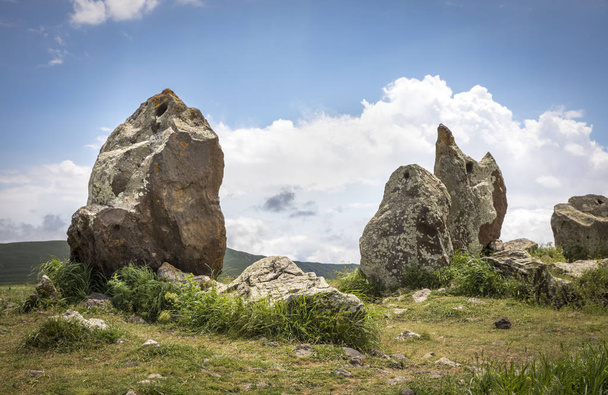 Arménský Stonehenge web s názvem Karahunj v Sisian, Arménie - Fotografie, Obrázek