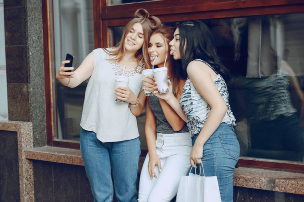 girls with coffe - Foto, Imagem