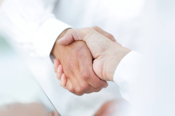 close-up of business handshake. - Valokuva, kuva