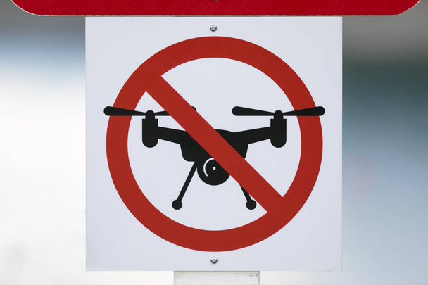 Drones verboden teken, close-up weergave - Foto, afbeelding