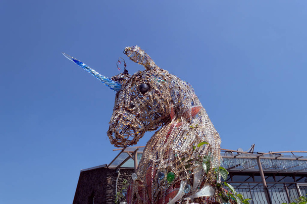 JEJU ISLAND, SOUTH KOREA, SEPTEMBER 10, 2015: glass sculpture of unicorn in Jeju glass museum - Φωτογραφία, εικόνα