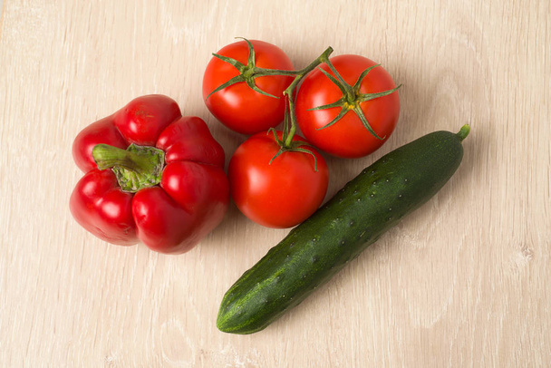 cucumber tomato pepper vegetables - Foto, Bild