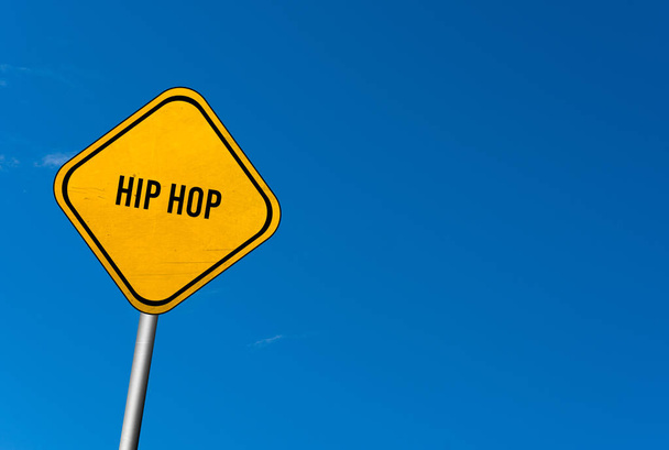 Hip Hop - signo amarillo con cielo azul
 - Foto, imagen