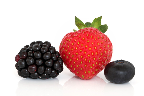 Zarzamora, fresa y arándano
 - Foto, imagen