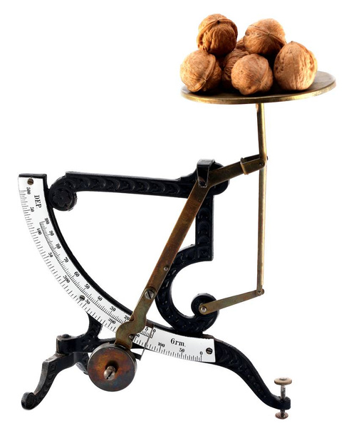 Античные механические весы на белом фоне
 - Фото, изображение