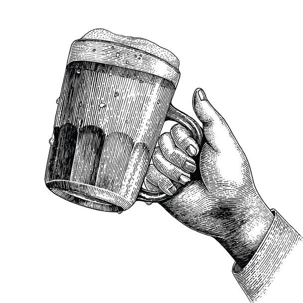 Пиво напиток, рука держит кружку пива
 - Фото, изображение