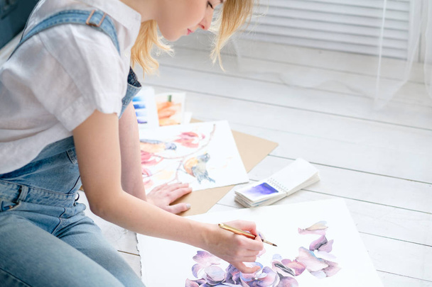 art painting hobby. creative leisure. girl drawing a picture. talent inspiration creation and self expression concept - Foto, Imagem